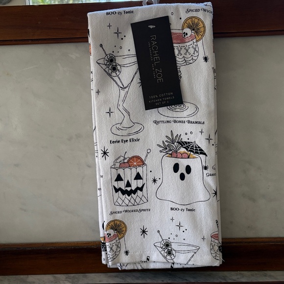 Rachel Zoe Other - NWT SET/2 Rachel Zoe Halloween Spooky Cocktails Hand Kitchen Tea Bath BFF Towels